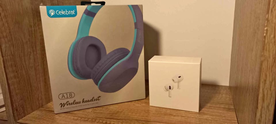 Celebrate Original Headset with High Bass - New