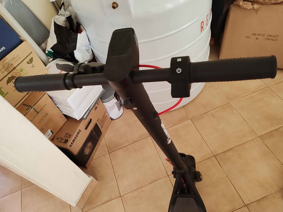 Electric Scooter - Used - Like New