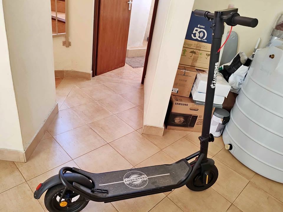 Electric Scooter - Used - Like New