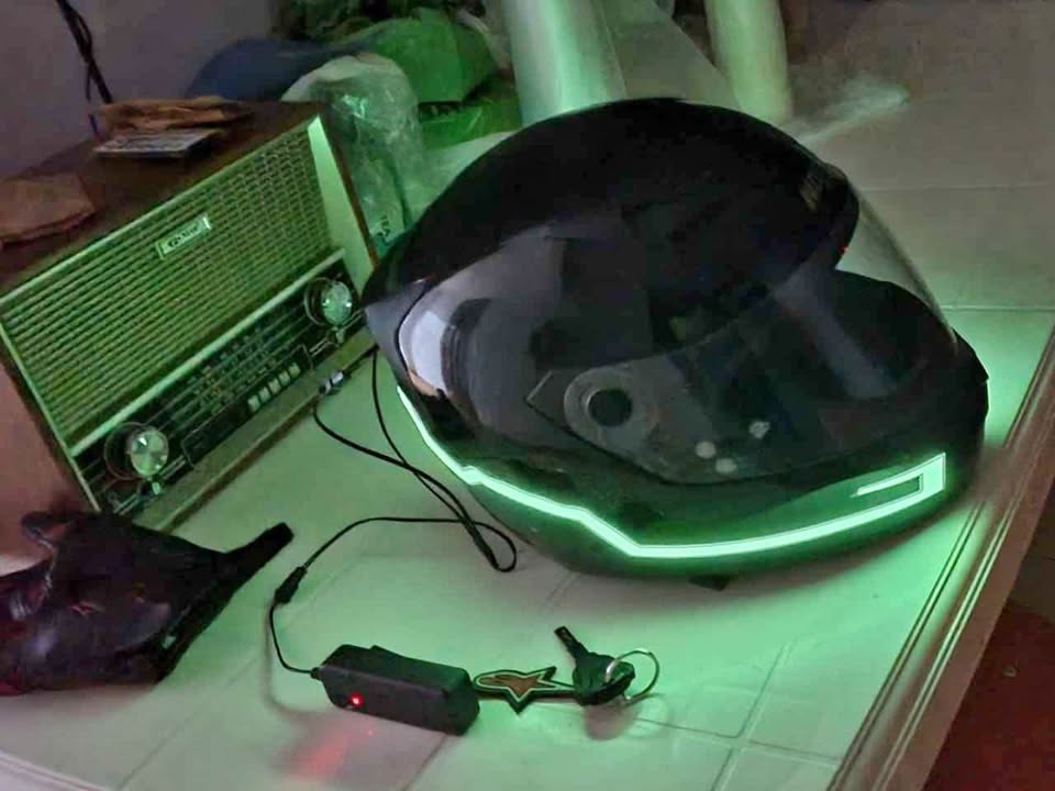 Waterproof Flexible Helmet Reflector Sticker (New)