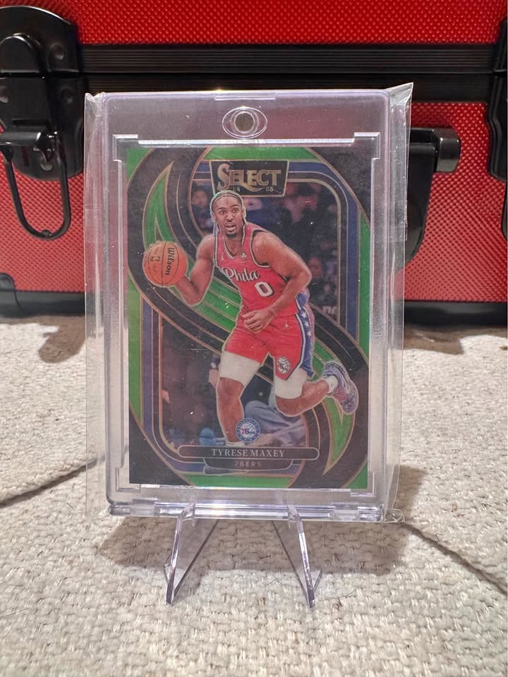 Tyrese Maxey /75 Neon Green Select – Premium Philadelphia 76ers Collectible