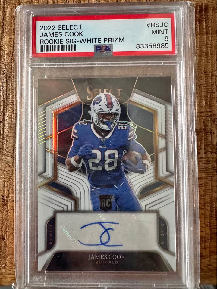 James Cook Select Rookie Signature /35 – Buffalo Bills Rare Auto Card