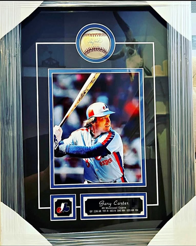 Gary Carter Autographed Baseball Display – Framed Montreal Expos Collectible (JSA Certified)