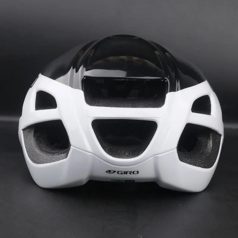 đŽââïž Fashionable Cycling Helmet - Road Bike Safety Cap for Men and Women đŽââïž