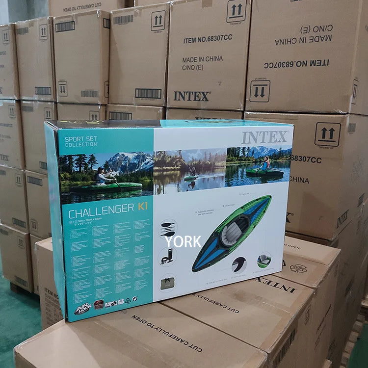 đŁââïž Adventure-Ready Inflatable Kayak â Single Person Fishing & Water Sports Raft | Includes Paddles đ