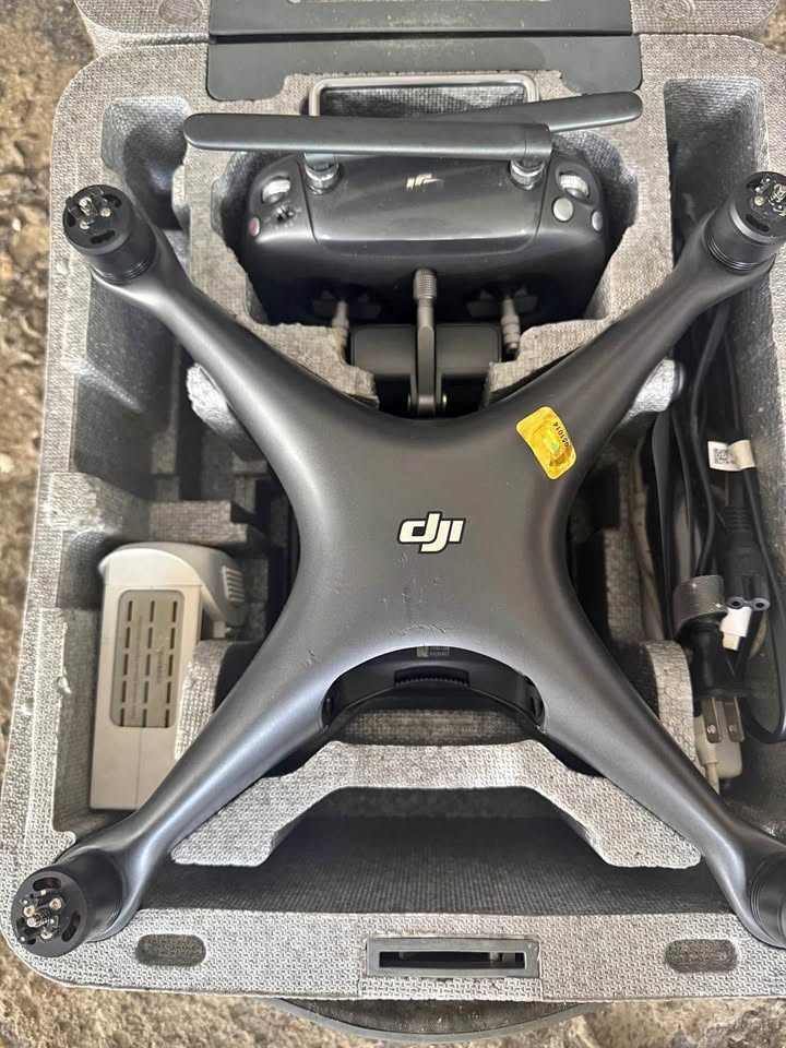 DJI Phantom 4 Pro Black Edition - Used