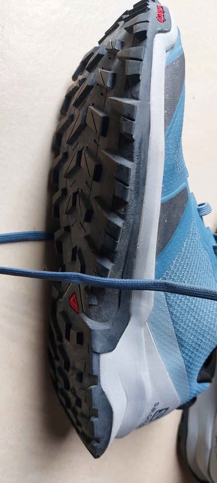 Salomon Trekking Shoes Size UK 4.5 - Used