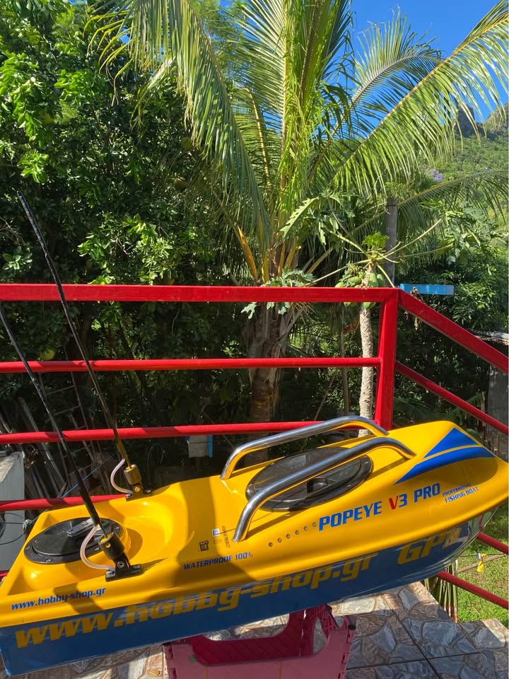 Popeye V3 Professional RC Fishing Boat