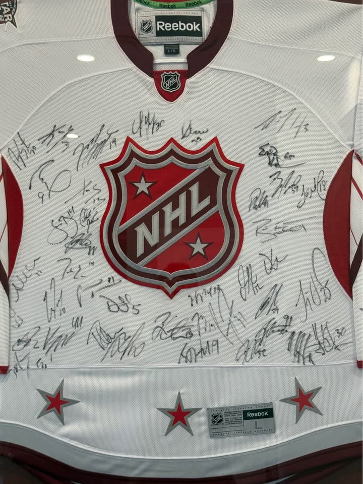 2012 NHL All-Star Team Signed Jersey (Framed) – Carey Price, Zdeno Chara & NHL Legends
