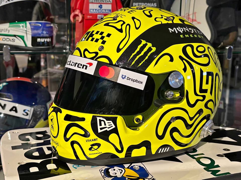Lando Norris McLaren F1 1:1 Replica Helmet