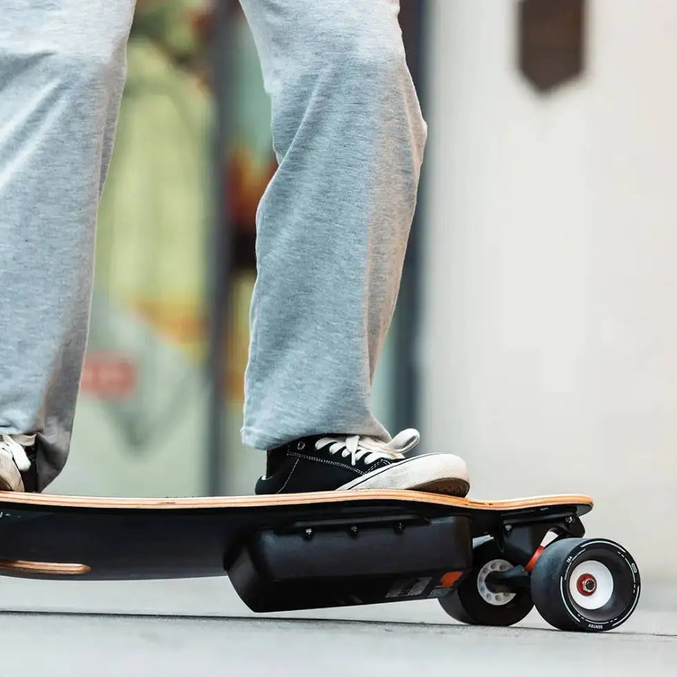 🛹 MEEPO SUPER - V3S Dual-Drive Electric Skateboard | Unisex Campus Commute & Leisure Sport