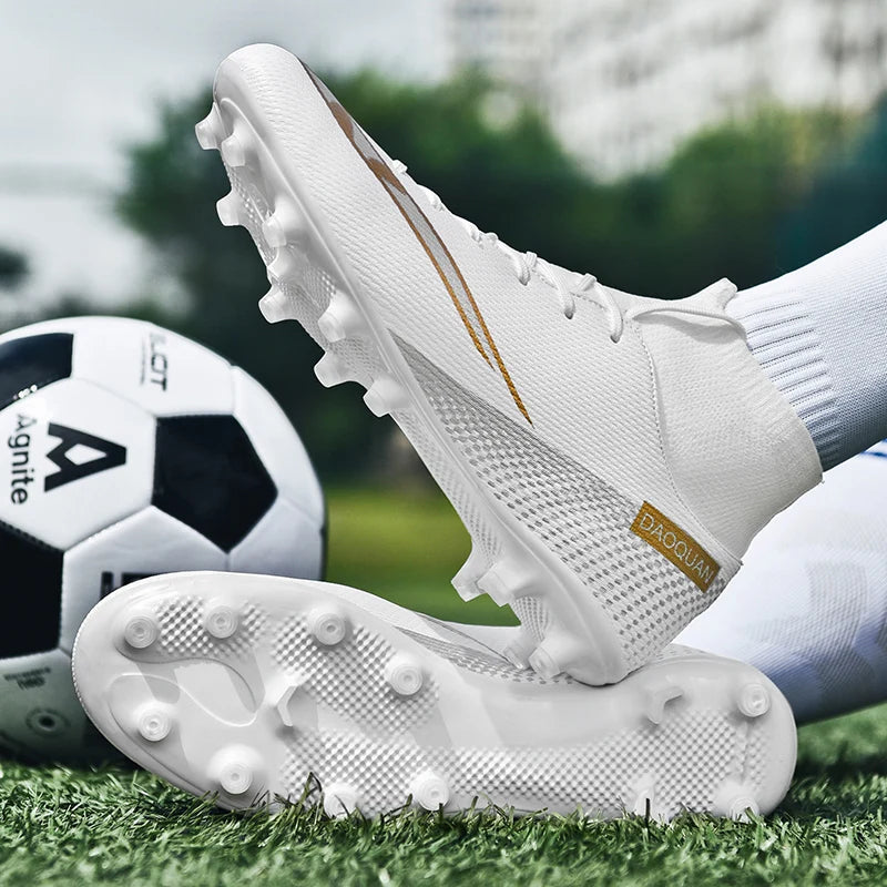 ⚽ Men's High-Cut Football Boots: Unleash Your Game with Assassin Chuteira TF/AG! 👟