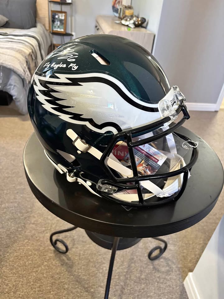 Philadelphia Eagles Autographed Helmet — Miles Sanders
